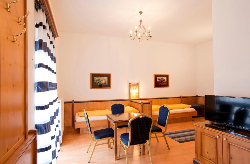 Hotel Hottentotten Regensburg Room photo